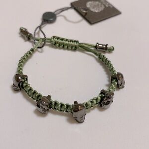 NWT Vince Camuto Hematite Skulls Macrame Pull Tie Bracelet Green
